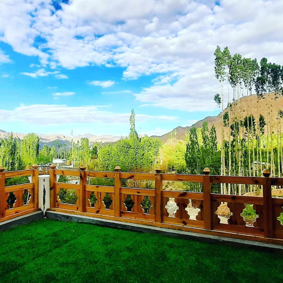 Ladakh Country Inn Léh Exteriér fotografie